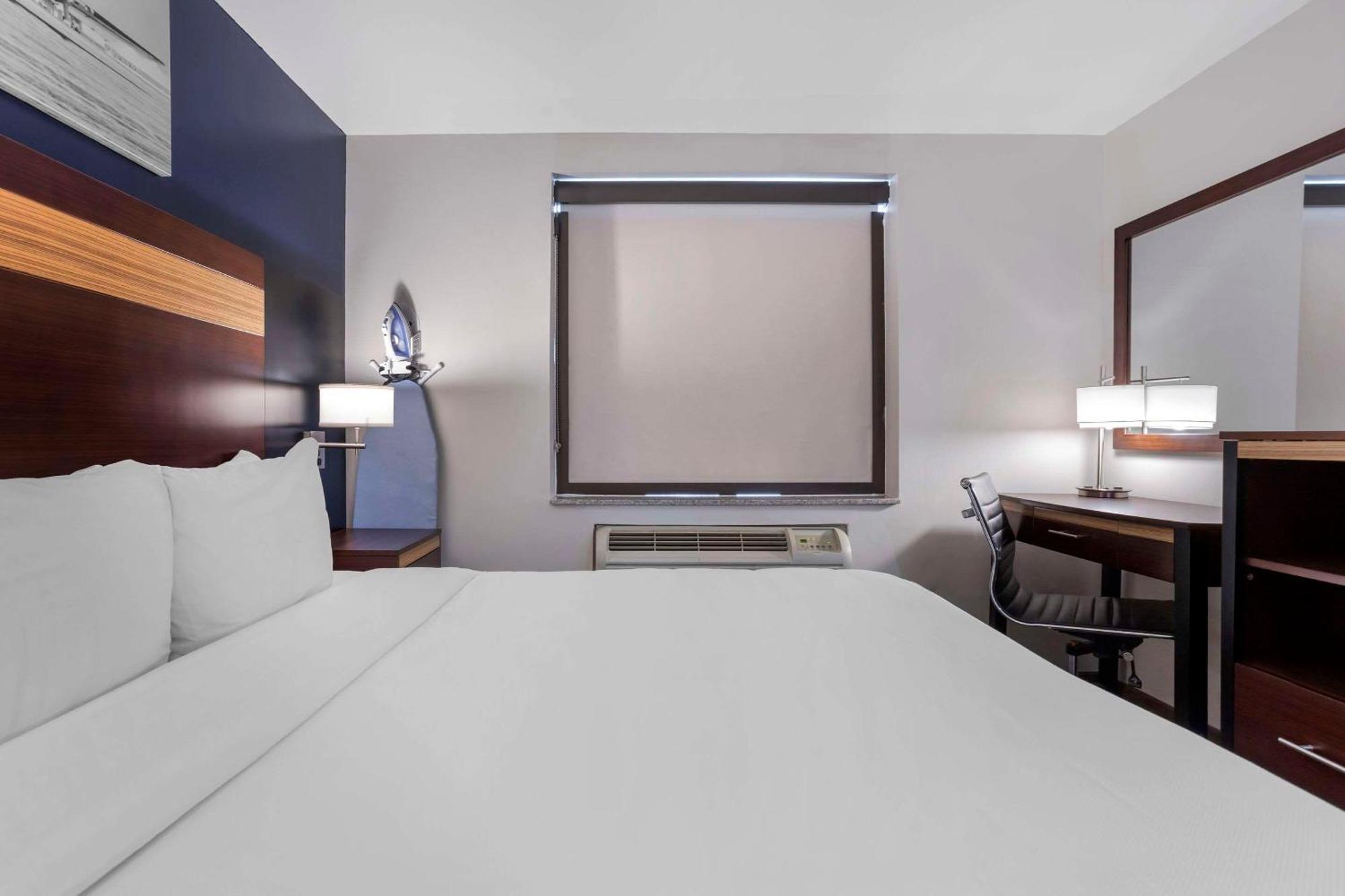 Avion Inn Near Lga Airport, Ascend Hotel Collection New York Esterno foto