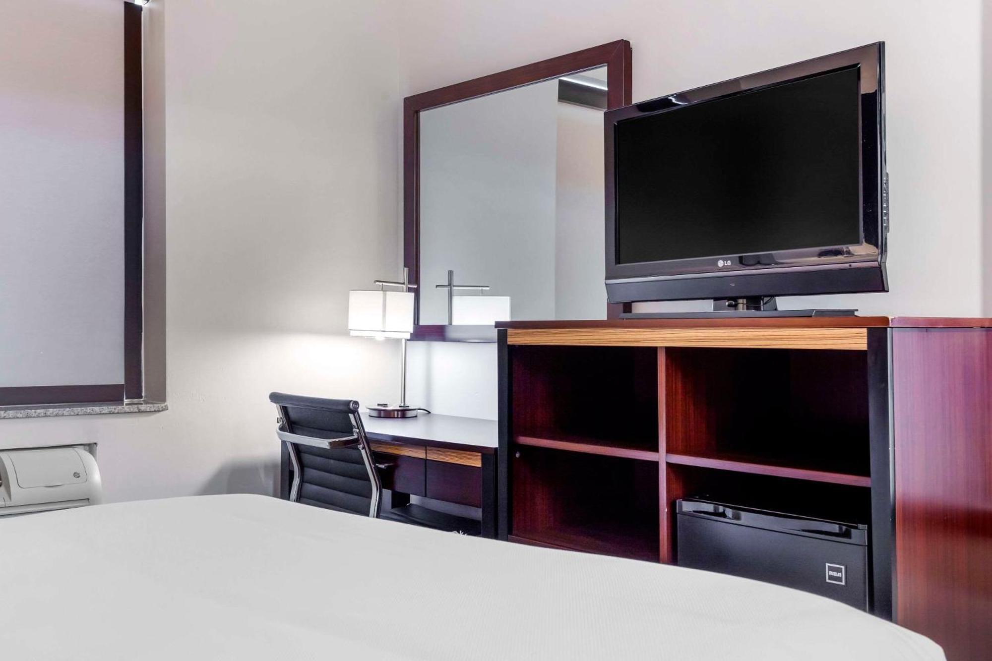 Avion Inn Near Lga Airport, Ascend Hotel Collection New York Esterno foto