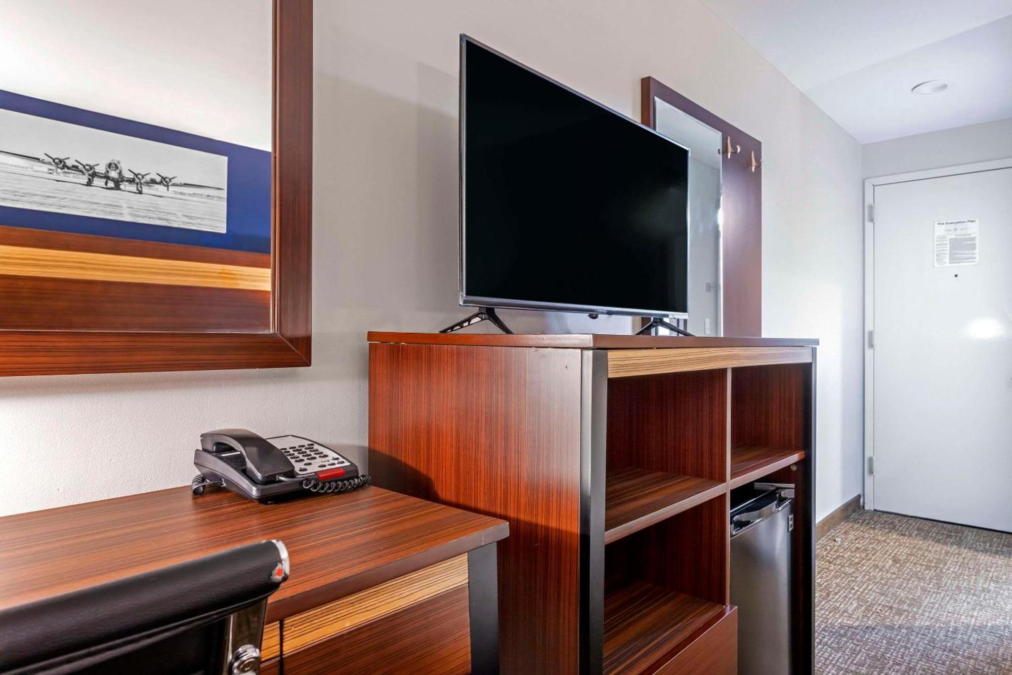 Avion Inn Near Lga Airport, Ascend Hotel Collection New York Esterno foto