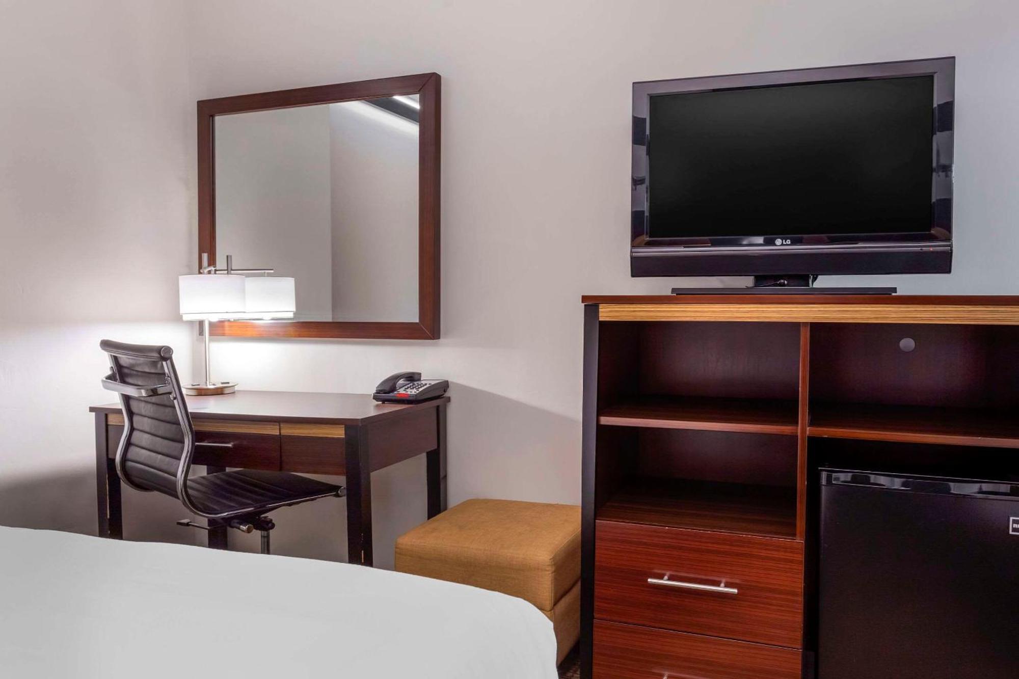 Avion Inn Near Lga Airport, Ascend Hotel Collection New York Esterno foto